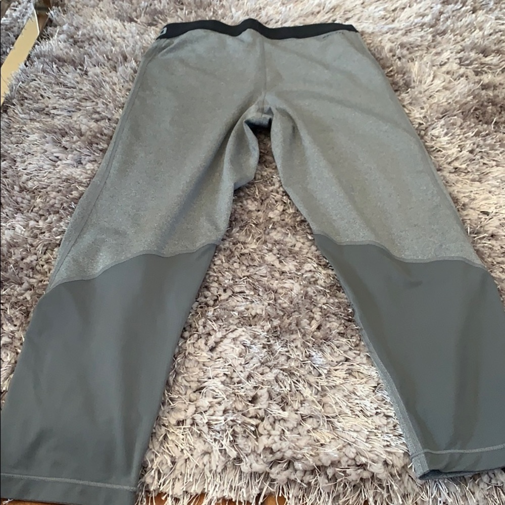 Dri-Fit Nike - Picture 2 of 3